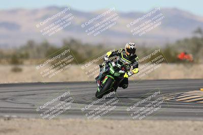 media/Dec-04-2025-Racers Edge (Thu) [[5ebc9f124d]]/3-B Group/2-Session 1 (Turn 4 Entry)/